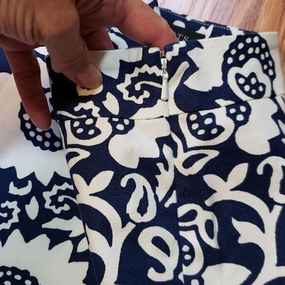 NWOT Talbots Skirt, Sz 4 Petite - Picture 3 of 6